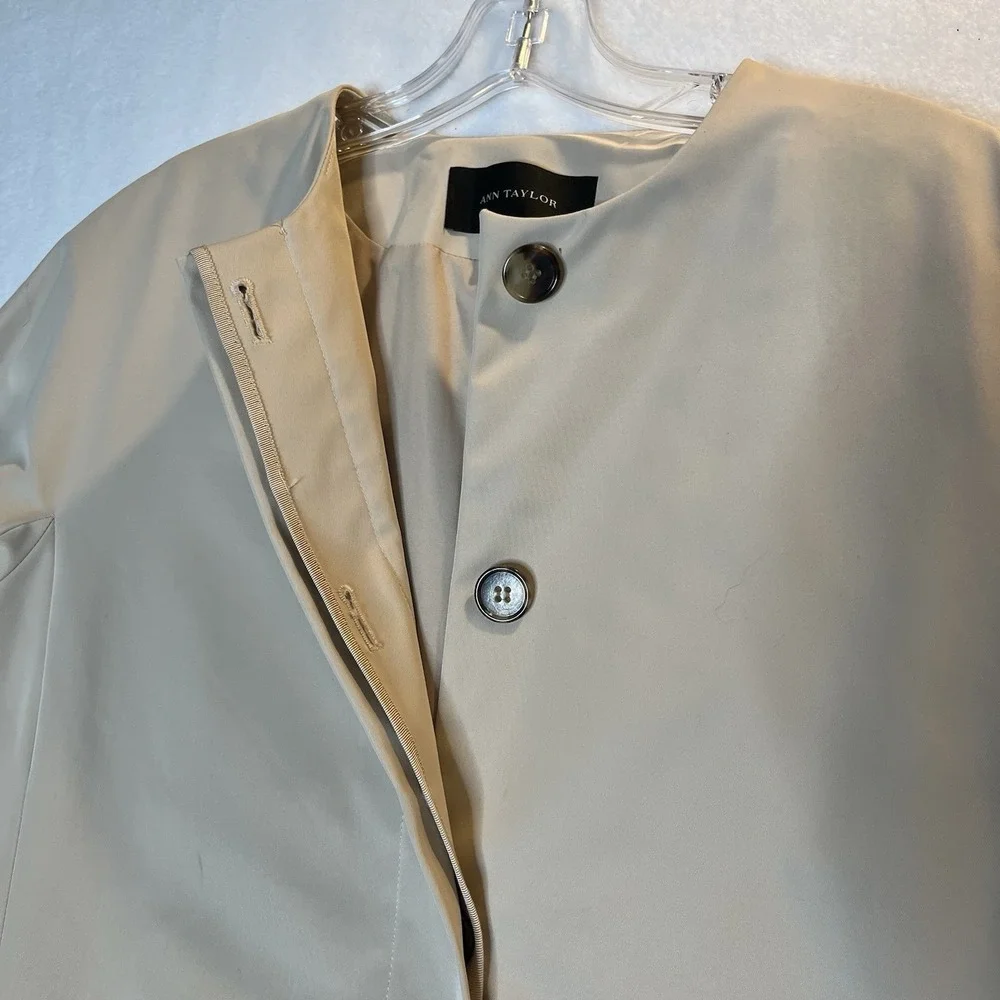 Ann Taylor Ivory Tan Women's Coat Long Dressy Jacket S Quiet‎ Luxury Old Money
